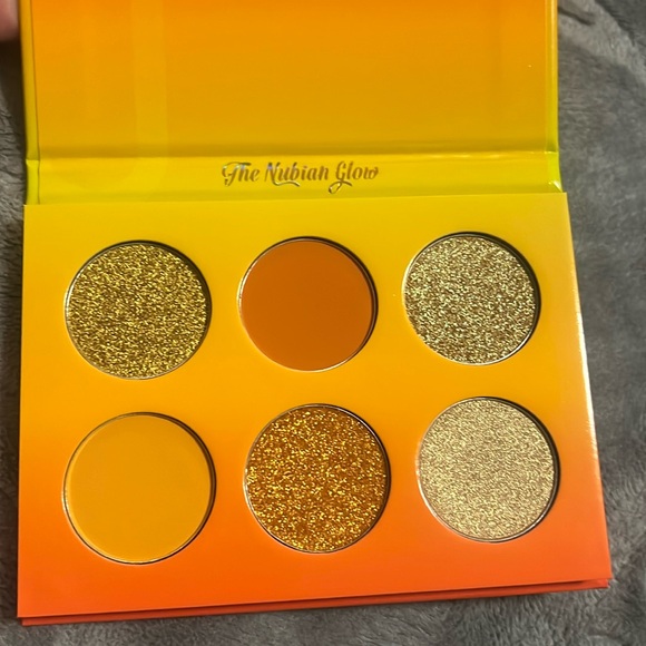 Juvias The Nubian Glow Palette - Picture 1 of 2